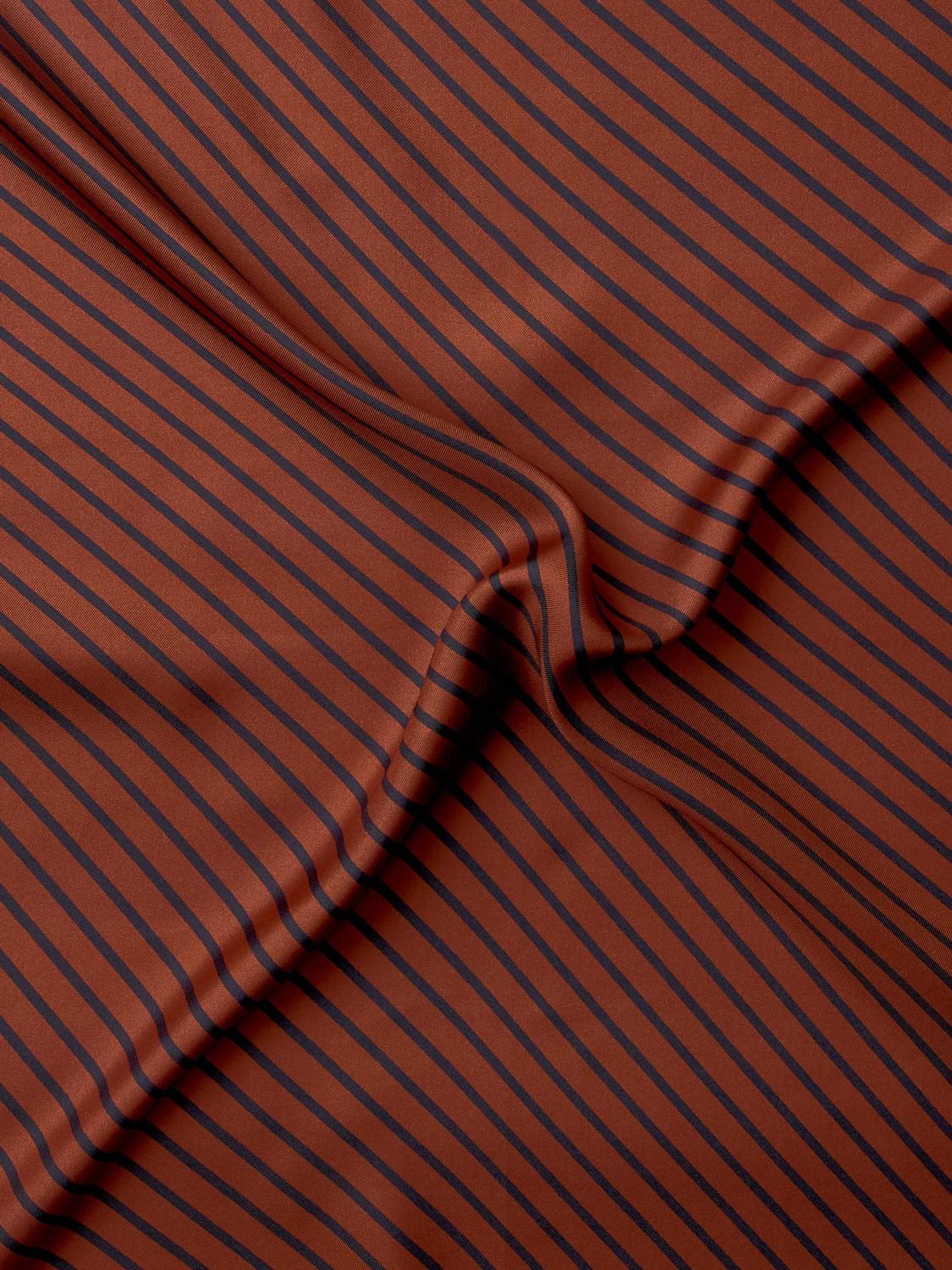 pack_shot-detail